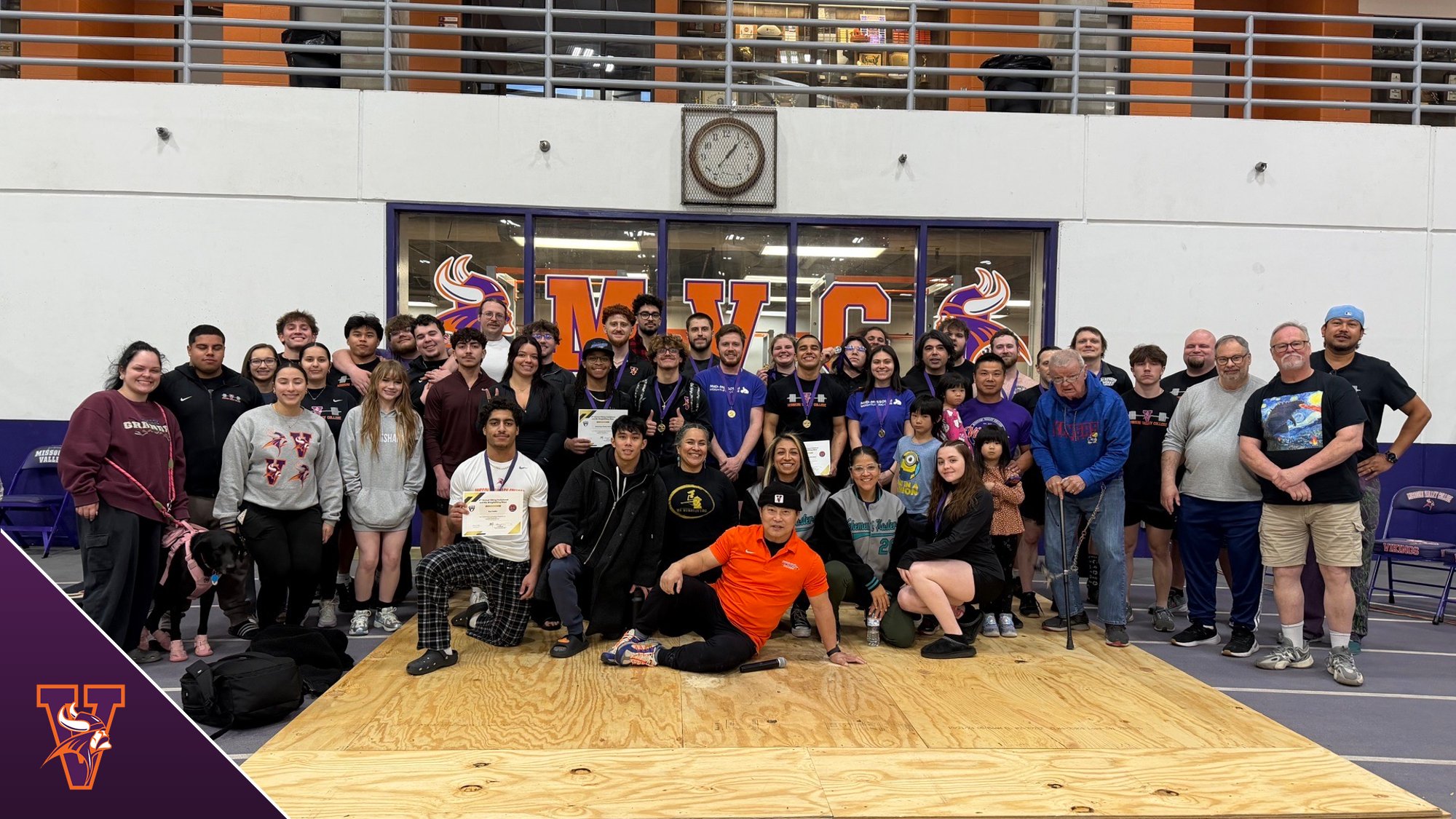 Weightlifting Team Hosts Invitational Competition