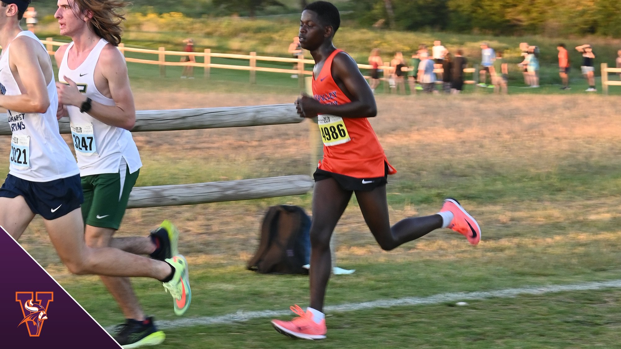 Cross Country Competes at Larry Young Invitational
